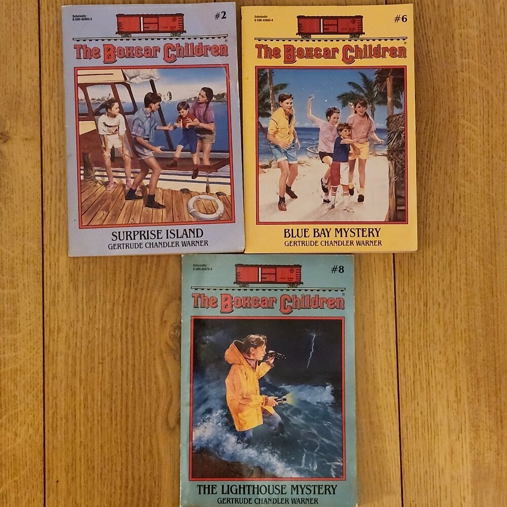 VINTAGE The Boxcar Children Book Series Lot of 3 Books